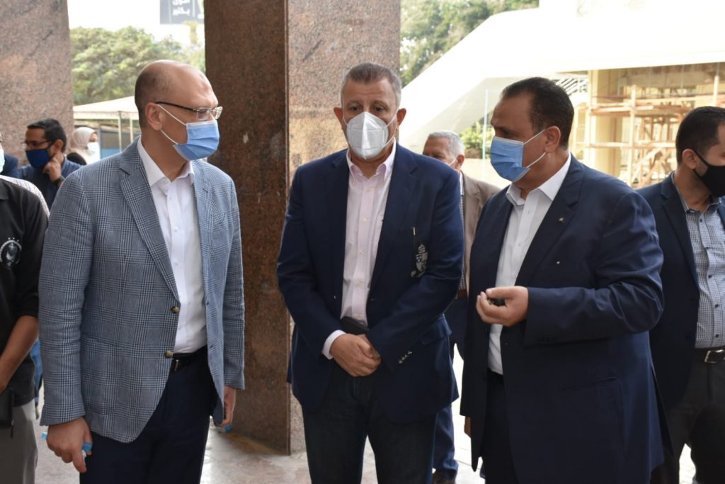جامعة عين شمس