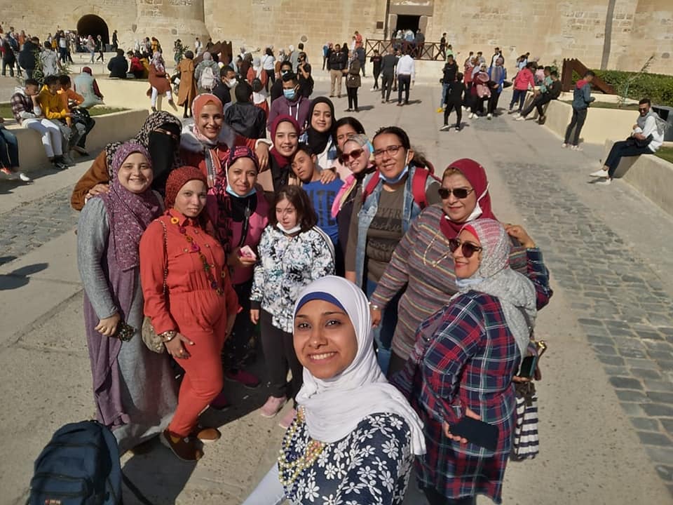 ايمان عزت