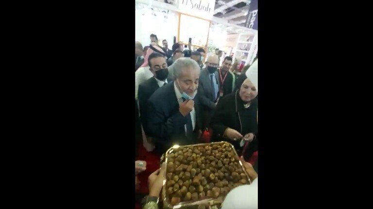 وزير التموين
